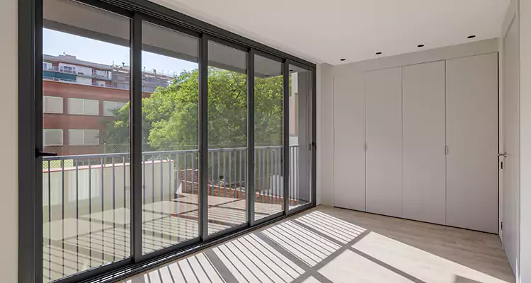Balcony Sliding Glass Doors in Ruskin, FL