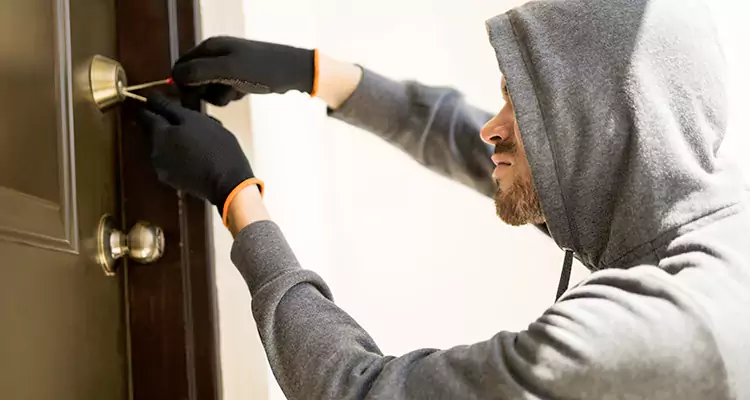Emergency Motel Lock Repairs—Available 24/7 in Ruskin, FL